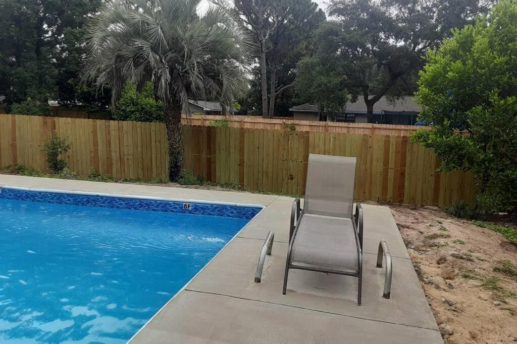 Lovely Oasis With Private Swimming Pool 4,6,8 F Deep Gulf Breeze Eksteriør billede